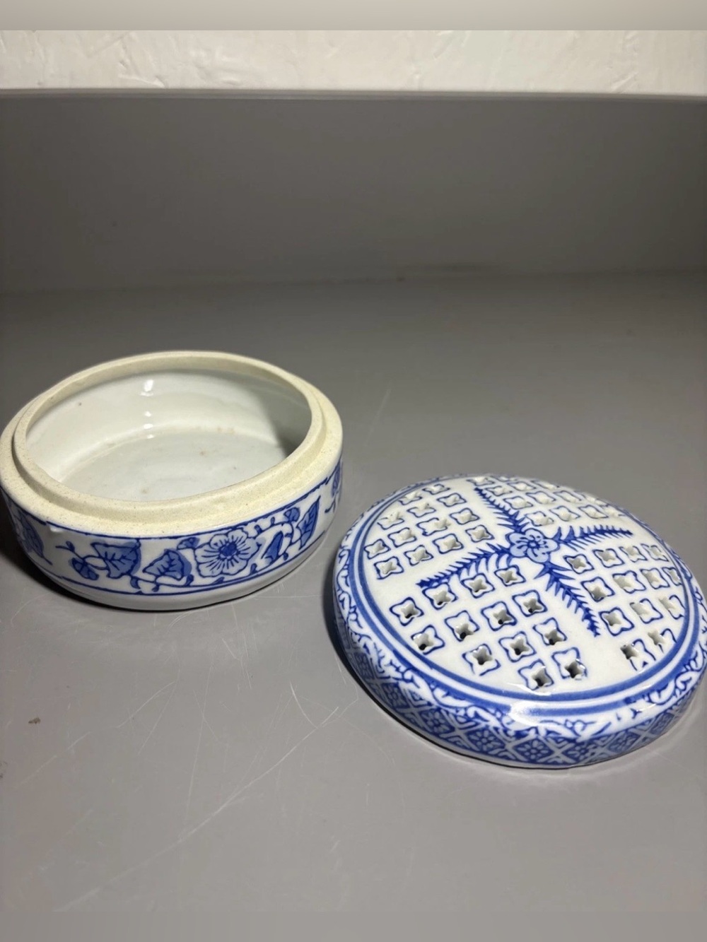 Blue and White Ceramic Trinket Box with Floral Motif - Unbranded